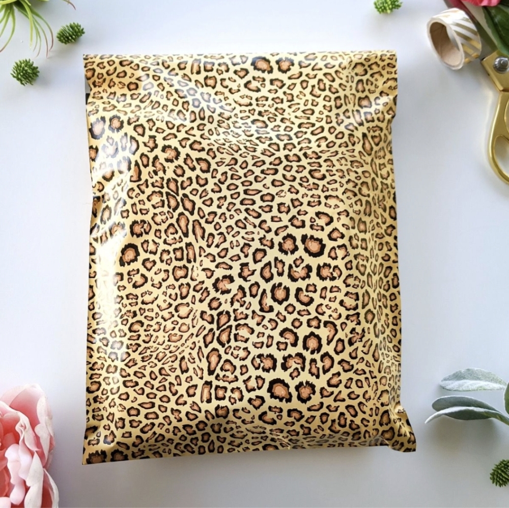 10 14X17 Poly Mailers Leopard 🐆 Waterproof